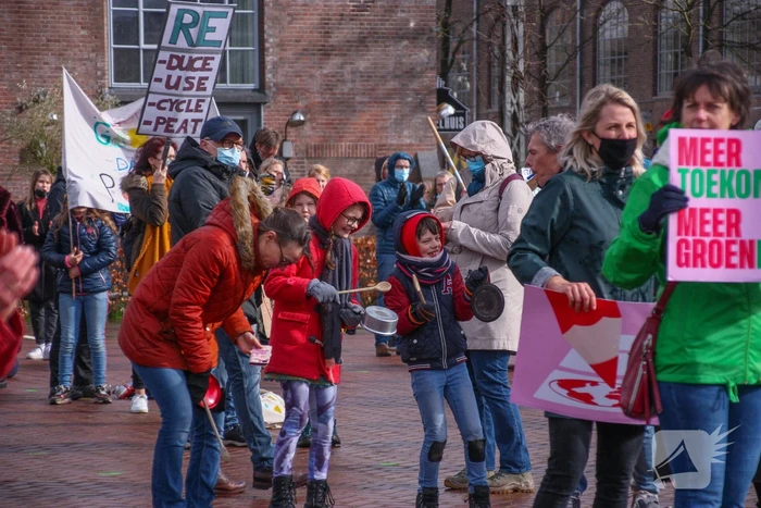 Klimaatdemonstratie bij Wagenwerkplaats