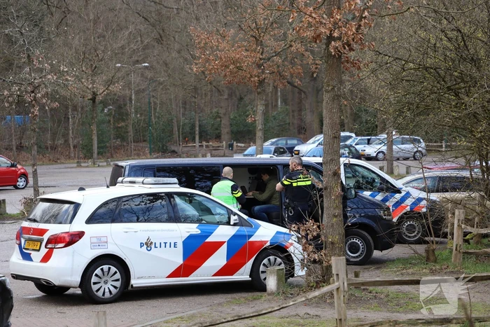 Zoekactie naar vermiste man in bosgebied Zonnegloren
