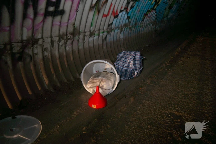 Afval gedumpt in tunnel