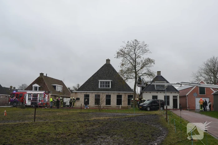 Woning vol rook bij brand