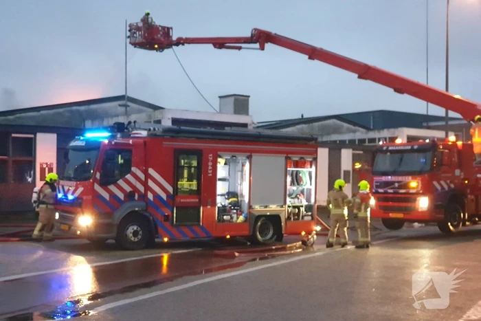 Uitslaande brand in leegstaand bedrijfspand