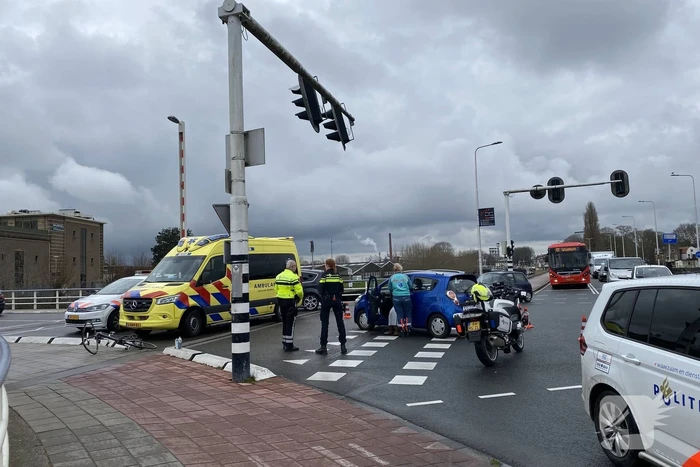 Wielrenner gewond bij aanrijding