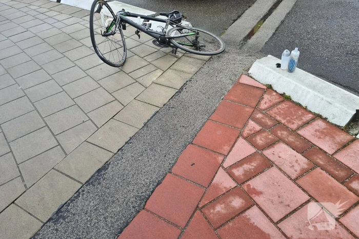 Wielrenner gewond bij aanrijding