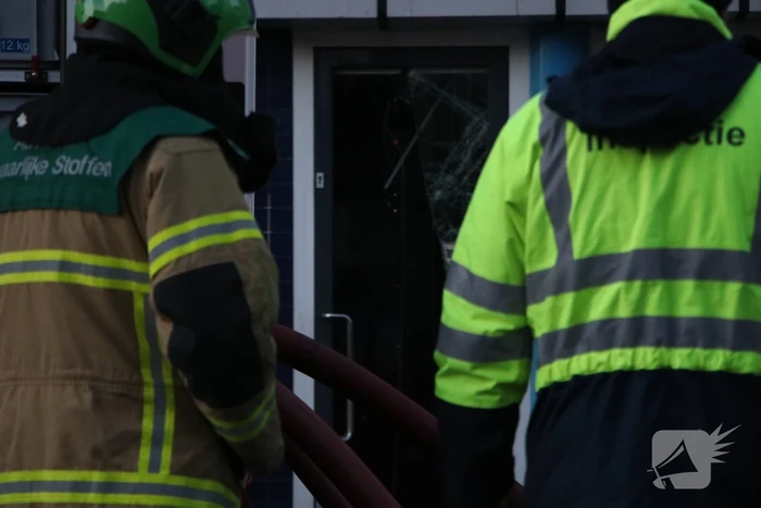 Grote uitslaande brand bij restaurant