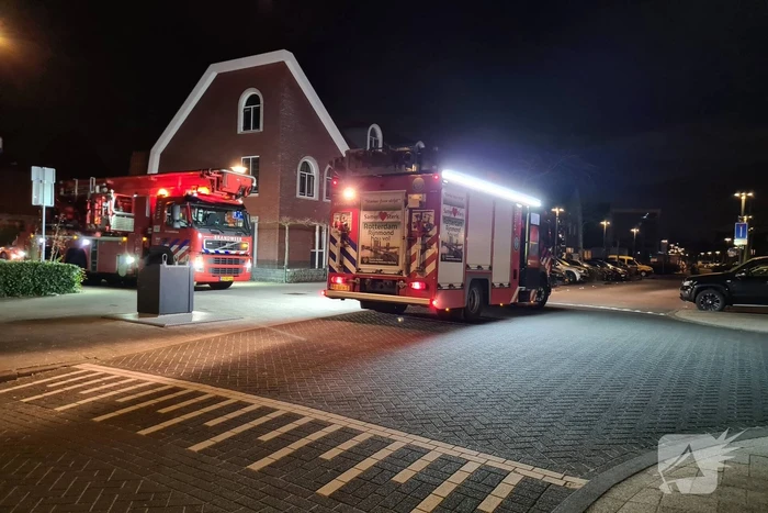 Brand in achtertuin van woning