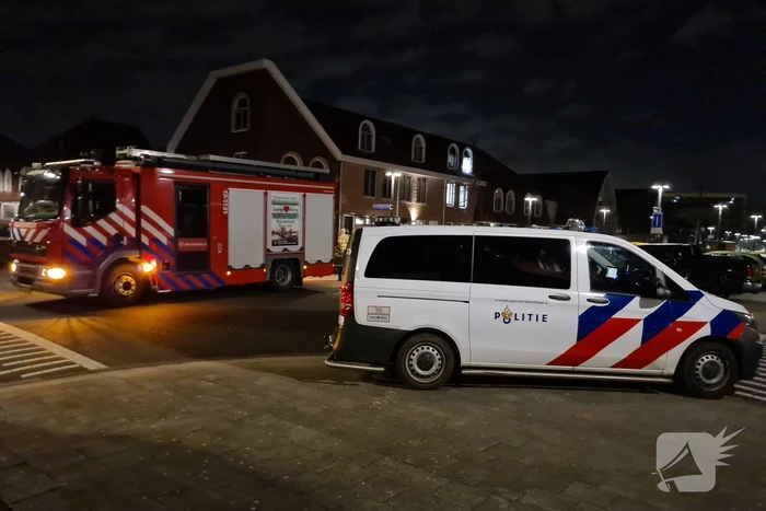 Brand in achtertuin van woning