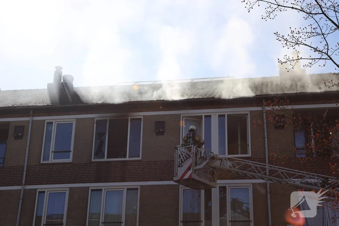 Brand in slaapkamer van flatwoning snel geblust