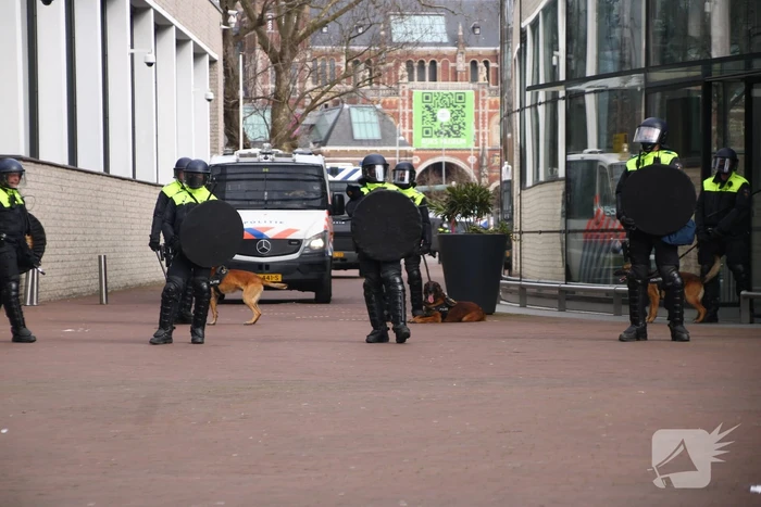 Honderden mensen demonstreren tegen coronamaatregelen