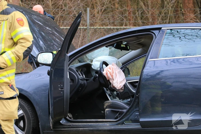 Auto botst op voorganger