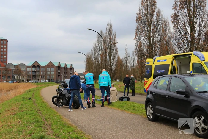 Man gaat met Harley Davidson onderuit