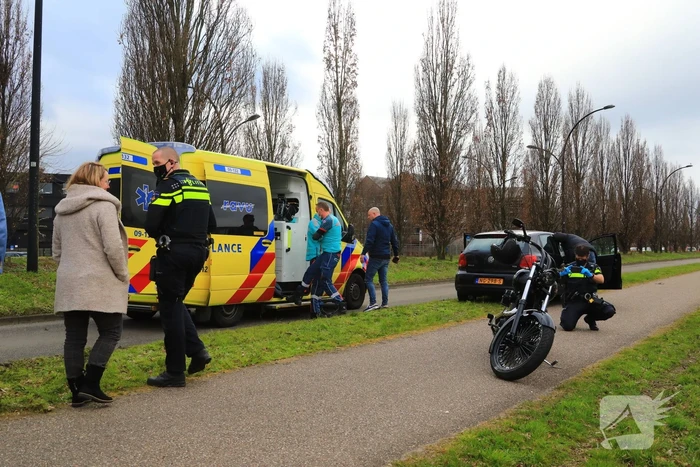 Man gaat met Harley Davidson onderuit