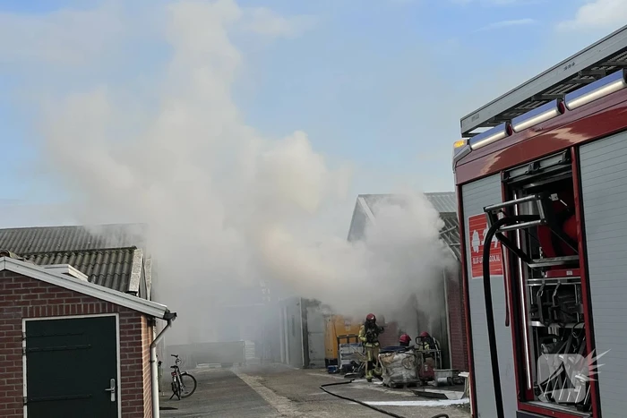 Grote brand in varkensstal