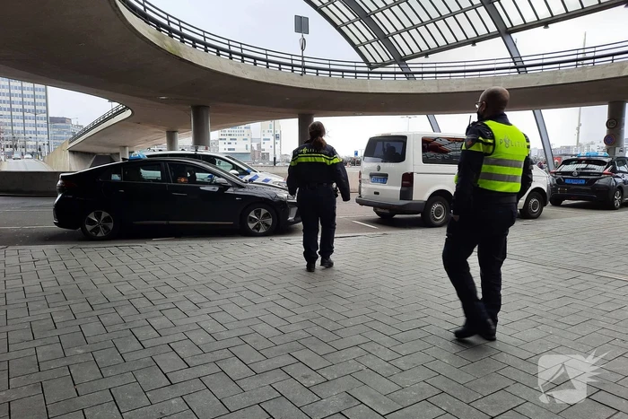 Centraal station ontruimd na aantreffen verdacht pakket
