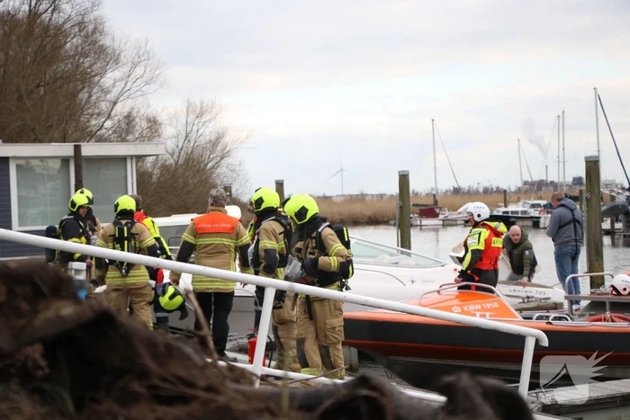 Speedboot naar de kant gebracht na problemen