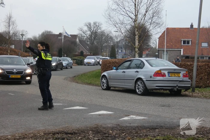 Motorrijder gewond bij botsing met auto