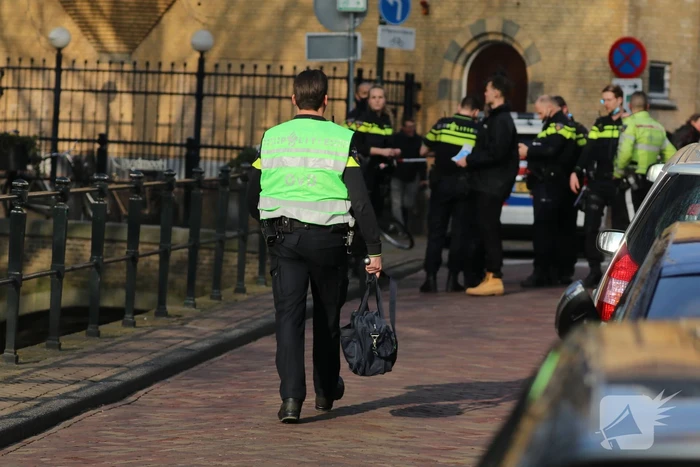 Persoon gewond bij steekpartij in winkelstraat