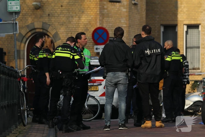 Persoon gewond bij steekpartij in winkelstraat