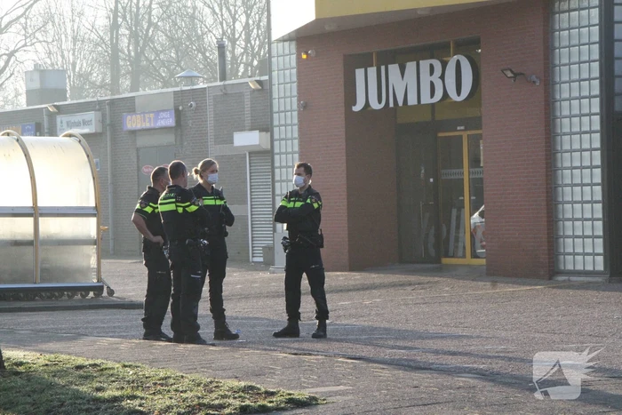 Brand in magazijn van Jumbo-supermarkt