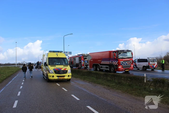 Zwangere vrouw naar ziekenhuis na verkeersongeval