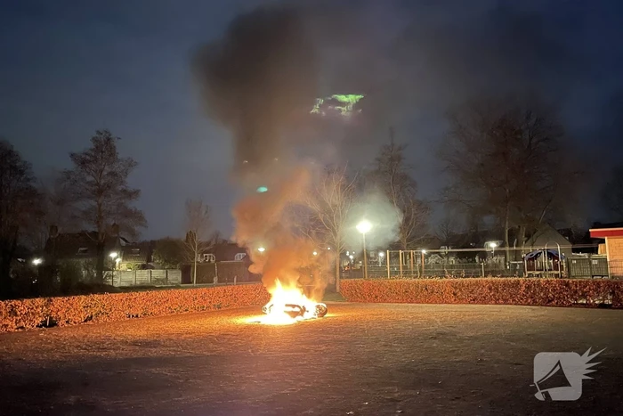 Scooter volledig in brand