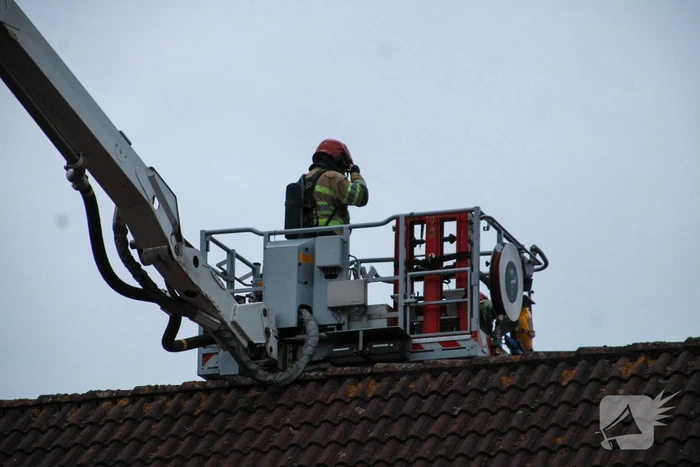 Schoorsteenbrand geblust door brandweer