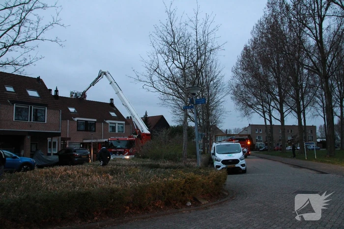 Schoorsteenbrand geblust door brandweer