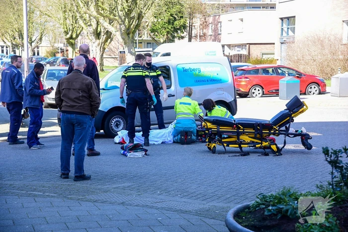 Scooterrijder gewond bij botsing met auto