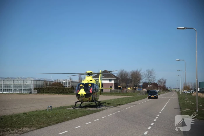 Traumahelikopter landt voor incident bij bedrijf