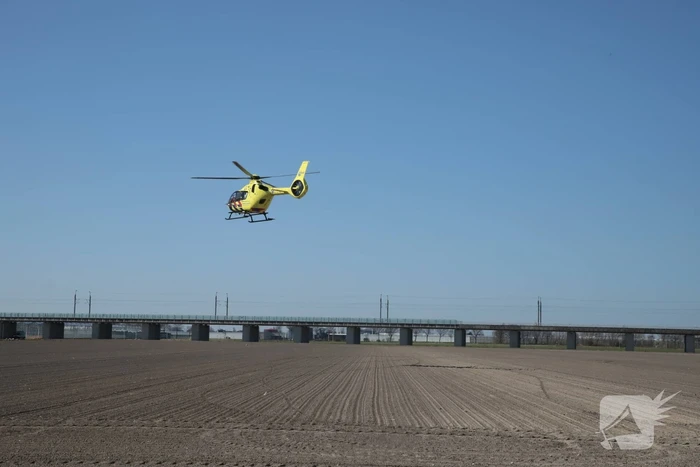 Traumahelikopter landt voor incident bij bedrijf