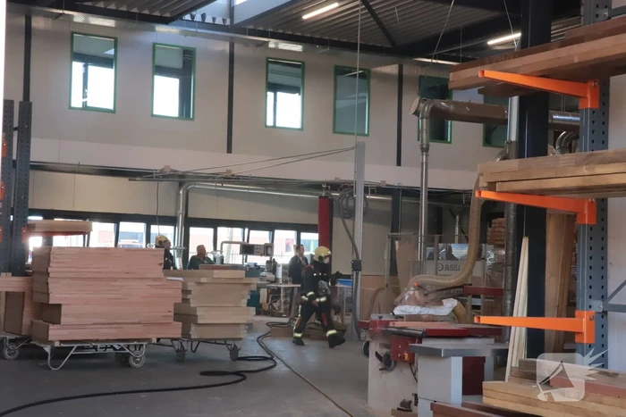 Brand in afzuiginstallatie Van Leeuwen Kozijnen