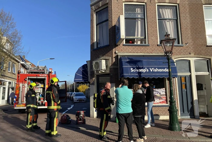 Schaap's Vishandel loopt vol met rook na brandende wasdroger