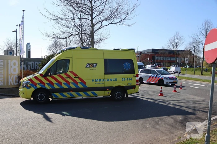 Persoon op fiets gewond na val
