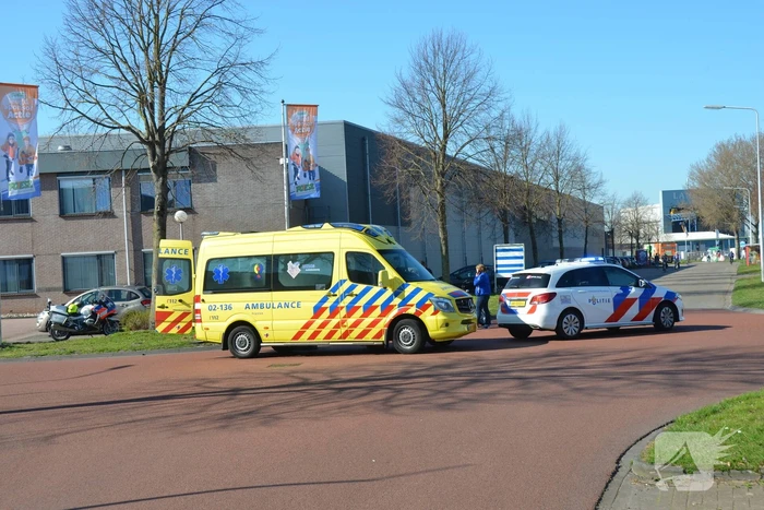 Motorrijder gewond bij verkeersongeval