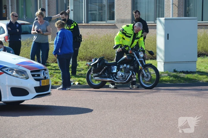 Motorrijder gewond bij verkeersongeval