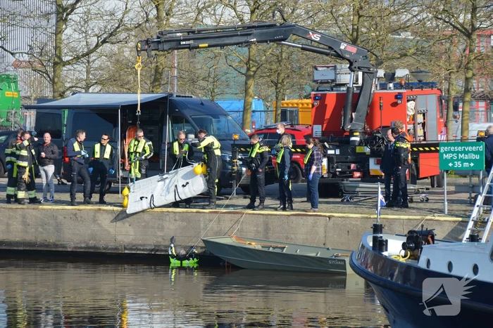 Overleden persoon aangetroffen in water