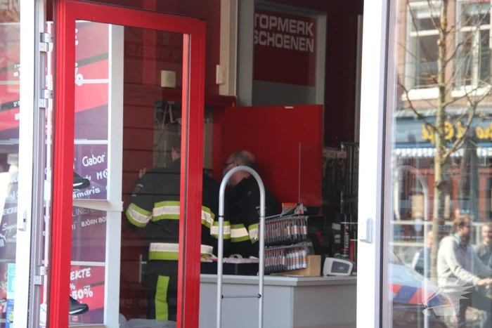 Brand in winkel Topmerk Schoenen