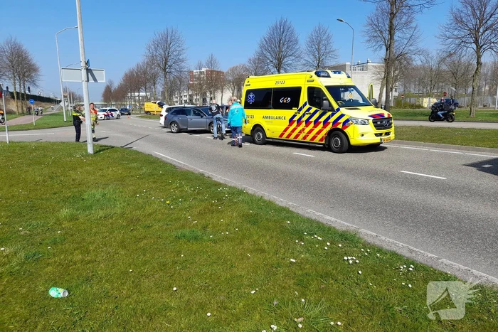 Meerdere auto's met elkaar in botsing