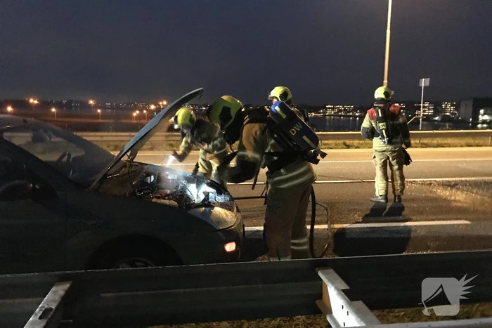 Brand in motor van auto
