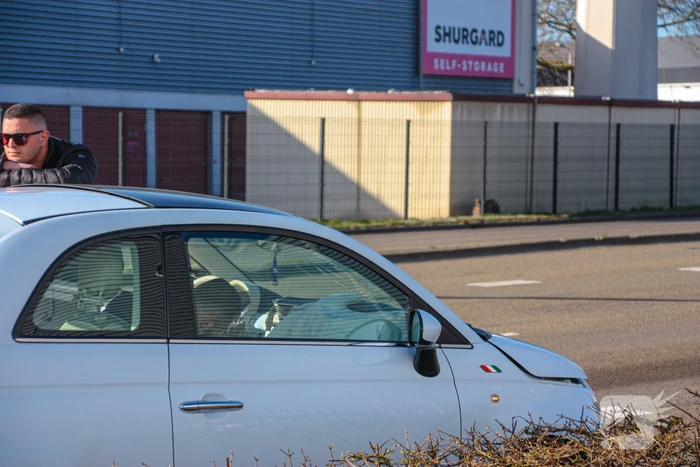 Kop-staart aanrijding met meerdere voertuigen
