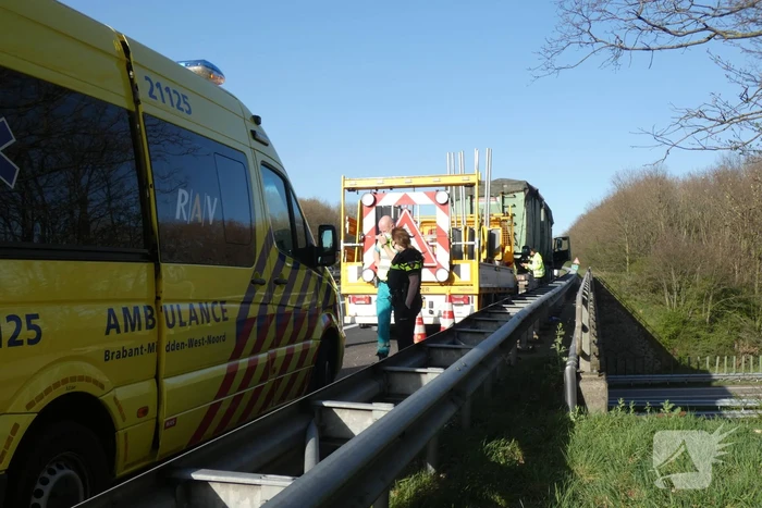 Vrachtwagen betrokken bij ongeval
