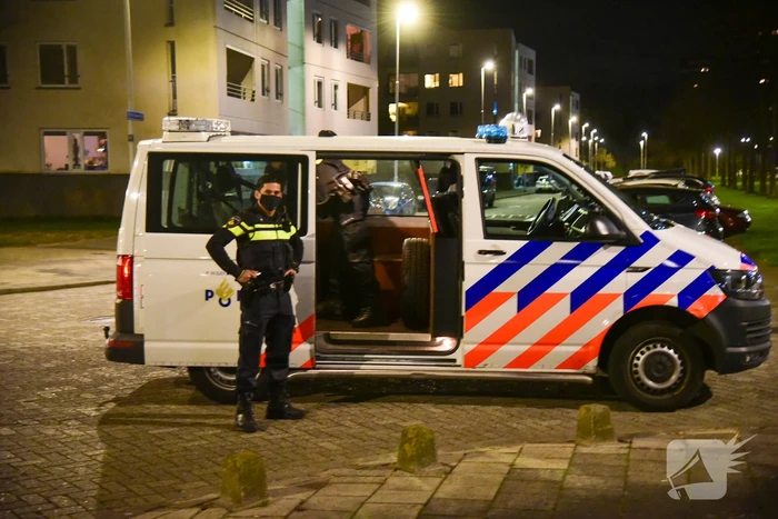 Aanhoudingen na inval woning