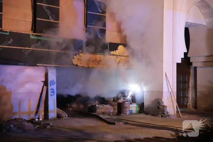 Flinke schade na brand bij moskee