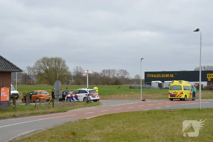 Mountainbiker gewond bij botsing met auto