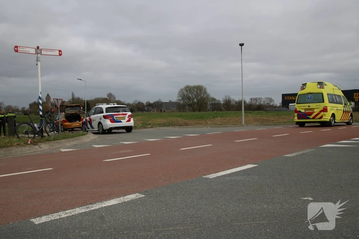 Mountainbiker gewond bij botsing met auto