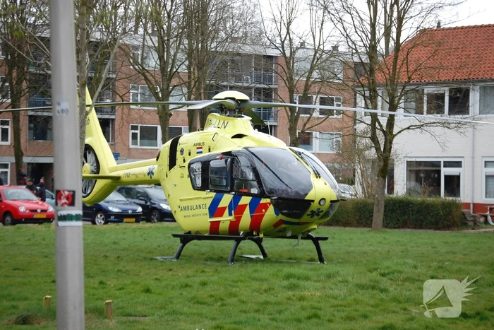 Traumahelikopter trekt veel bekijks