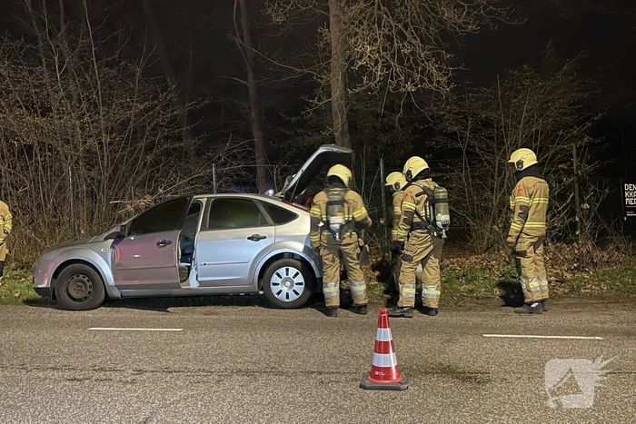 Man opgepakt na brand in auto