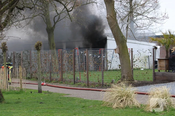 Brand in vrijstaande garageboxen