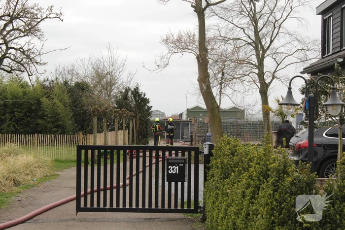 Brand in vrijstaande garageboxen