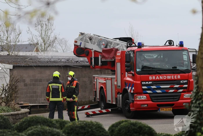 Brand in vrijstaande garageboxen