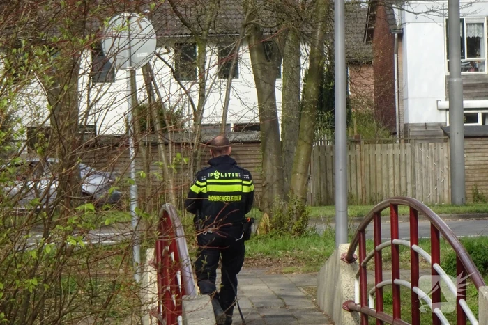 Twee aanhoudingen na aantreffen vuurwapen